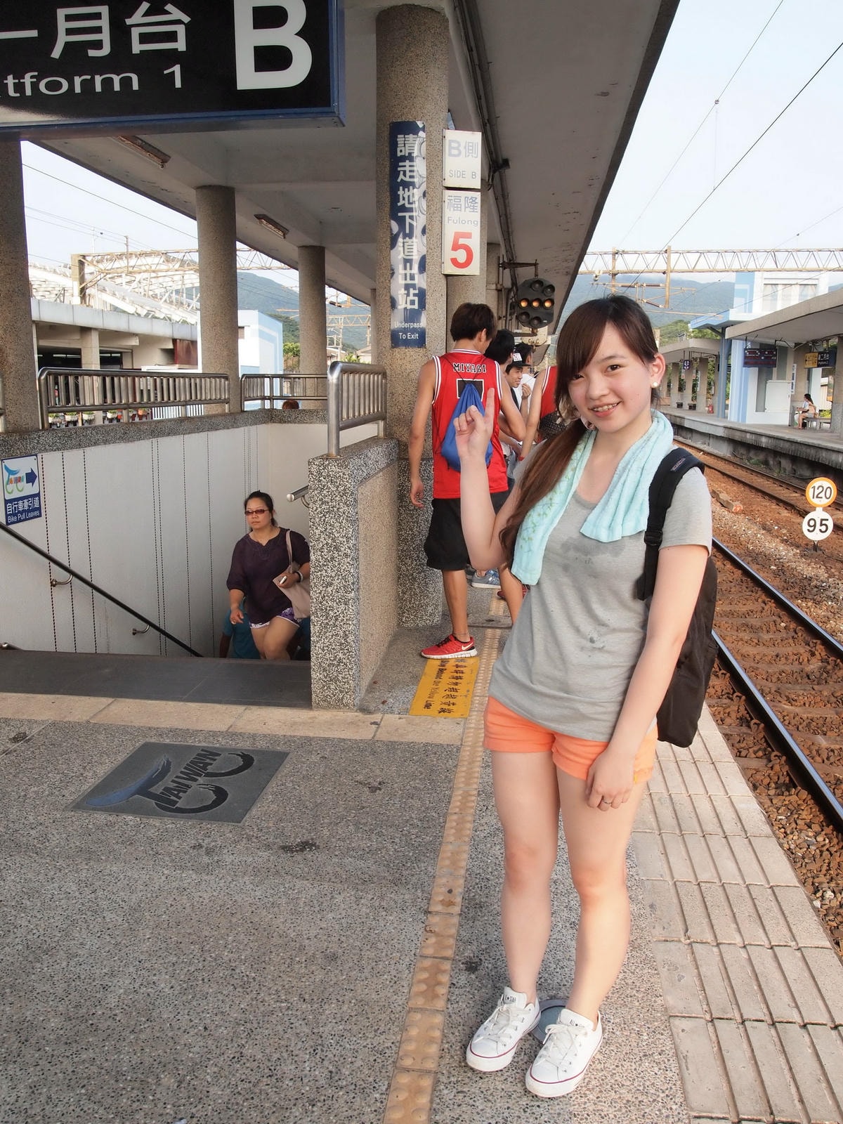 20250828-dp42n